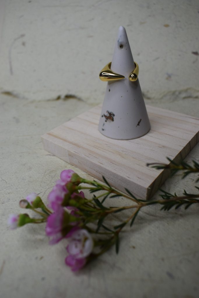 Exclaim Elation Adjustable ring