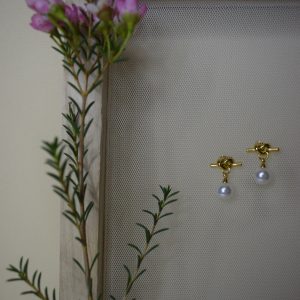 Pearl Knot Studs